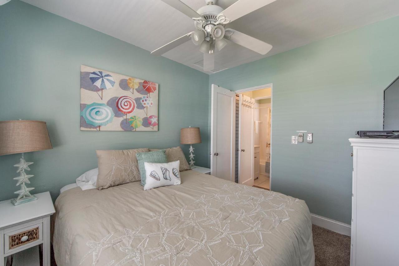#212 Surf Song Resort St. Pete Beach Esterno foto